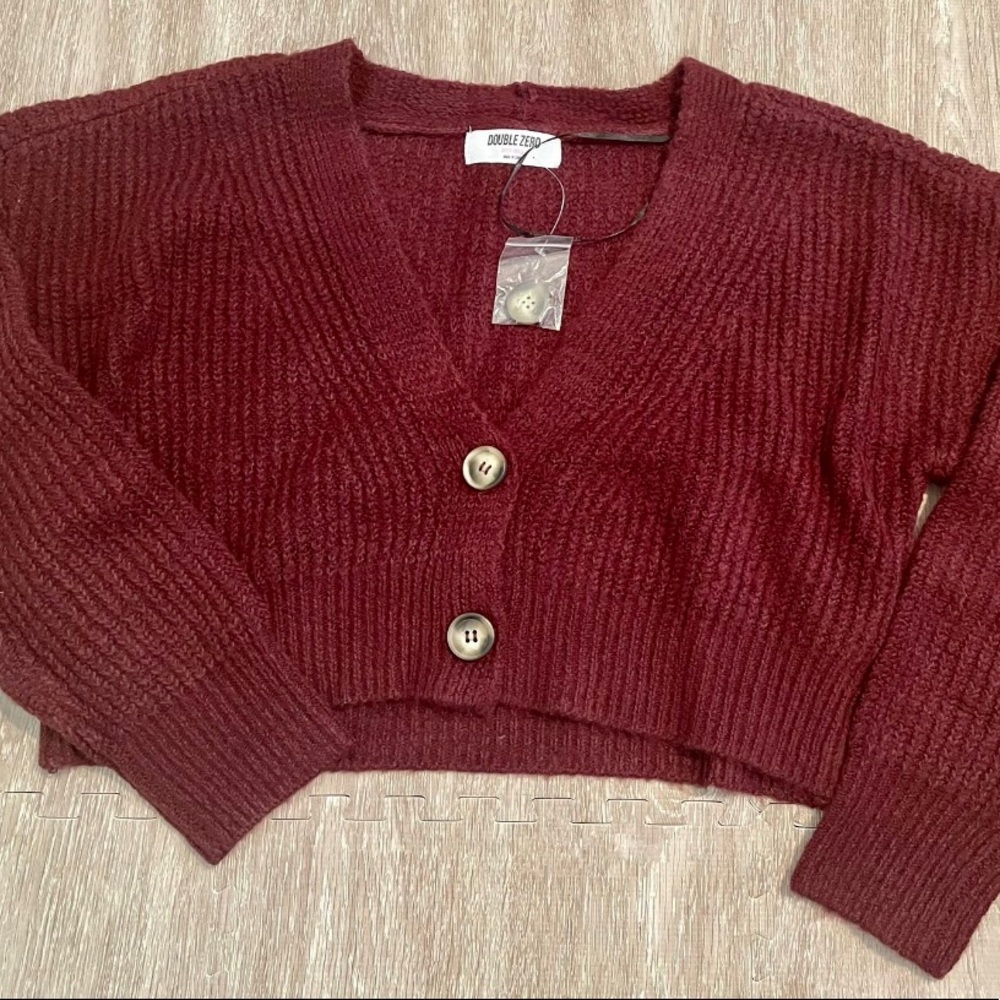 Cropped sweater